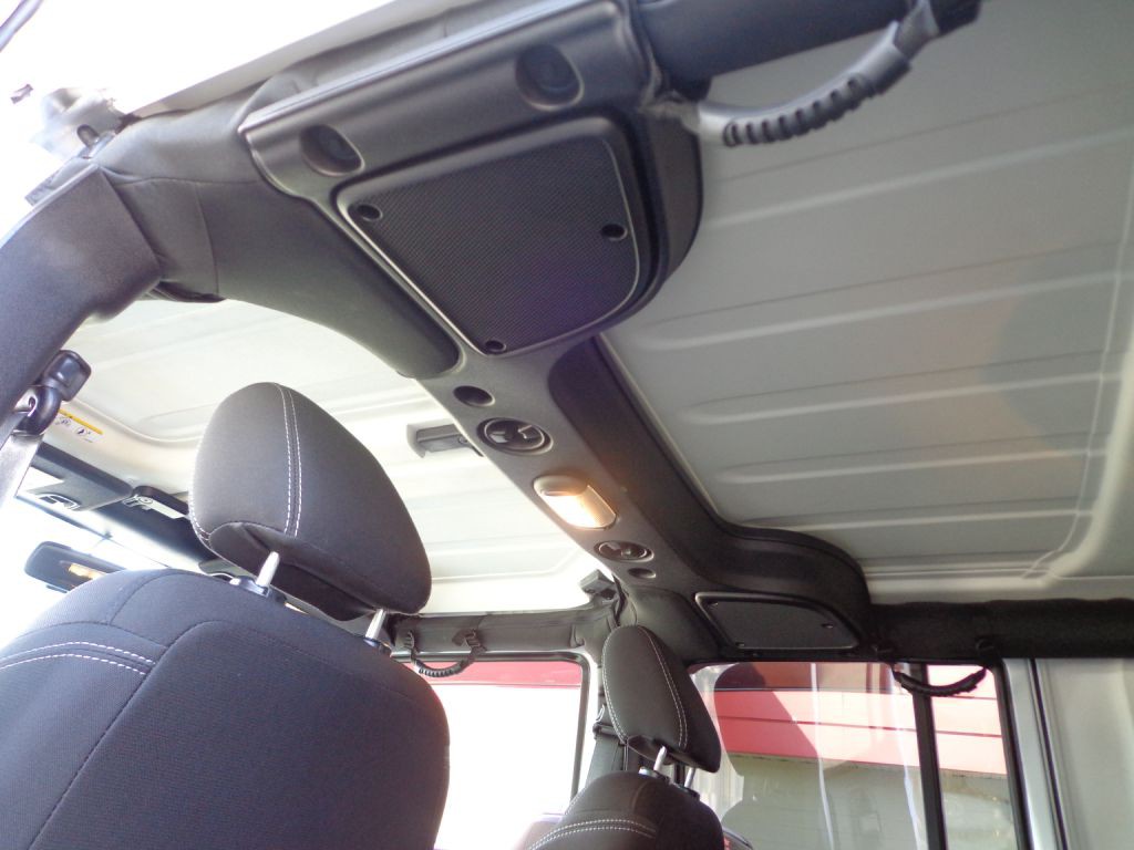 2016 Jeep Wrangler Unlimited Image 18