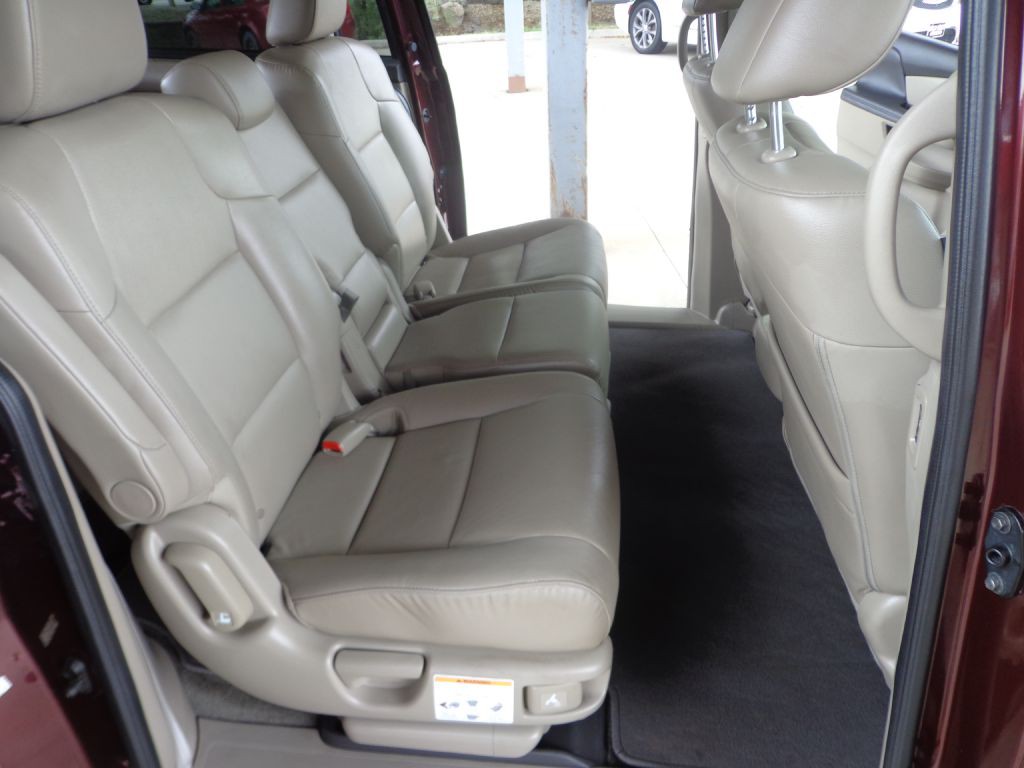 2014 Honda Odyssey Image 19