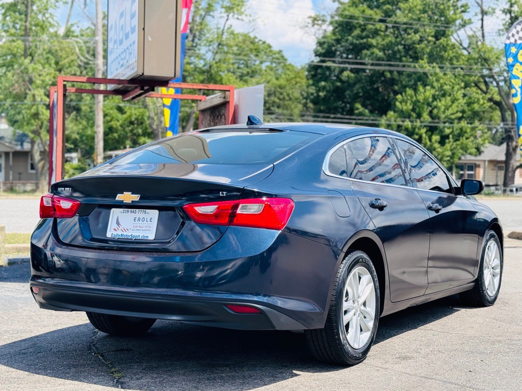 2018 Chevrolet Malibu Image 7