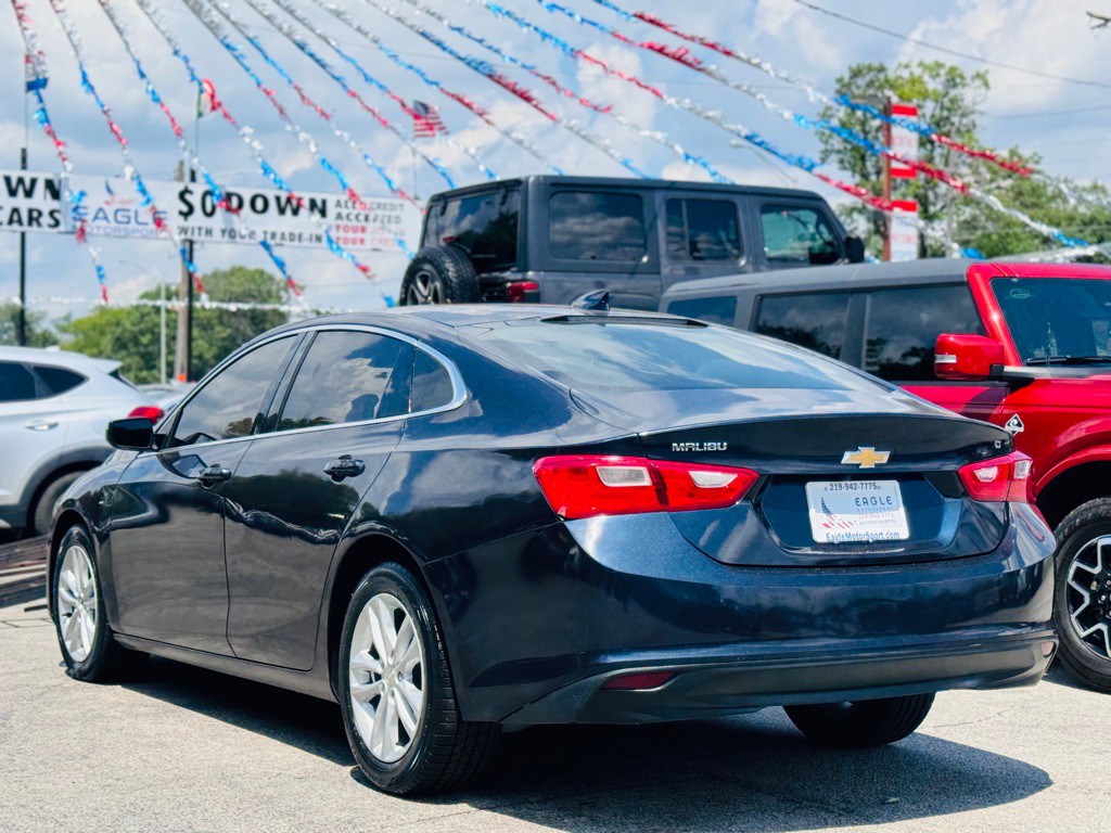 2018 Chevrolet Malibu Image 9