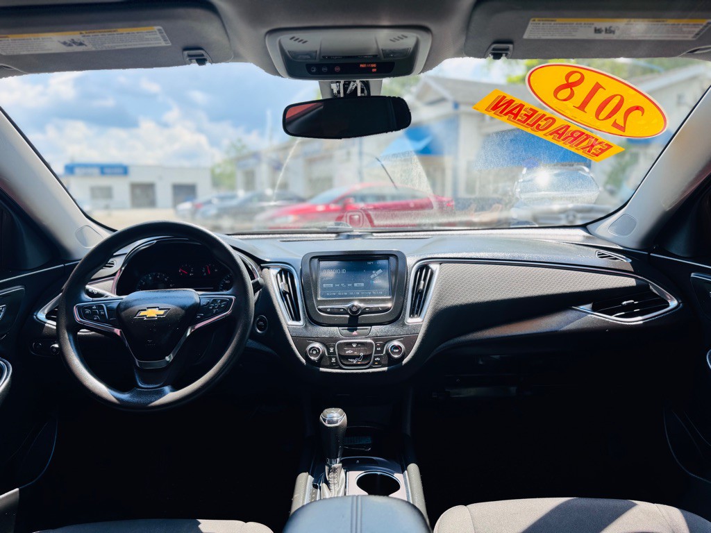 2018 Chevrolet Malibu Image 22