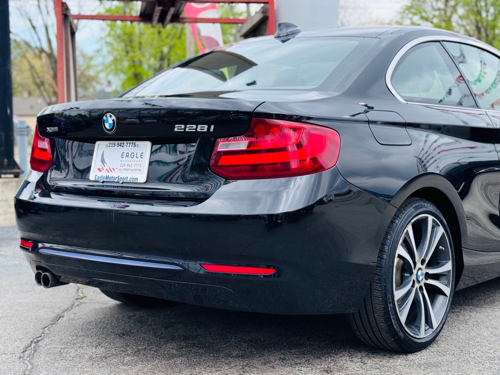 2016 BMW 2 Series Image 14