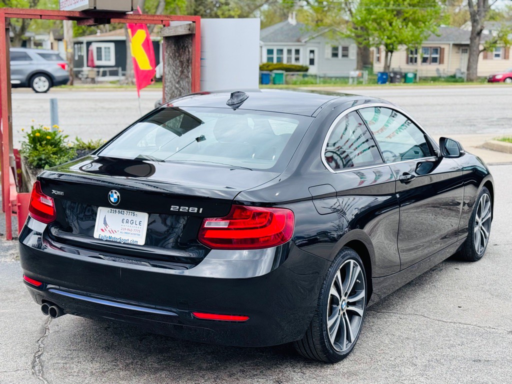 2016 BMW 2 Series Image 16