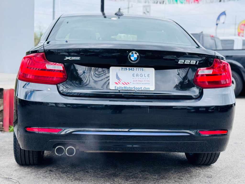 2016 BMW 2 Series Image 19