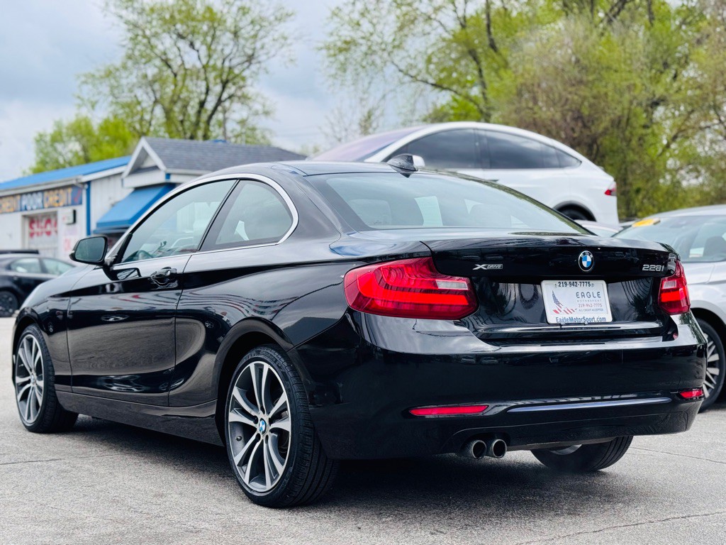 2016 BMW 2 Series Image 21