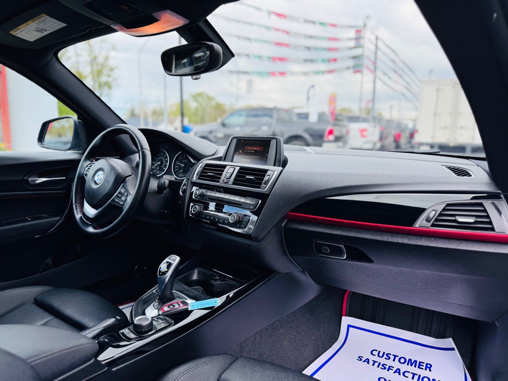 2016 BMW 2 Series Image 39