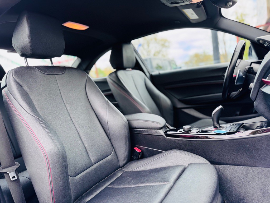 2016 BMW 2 Series Image 41