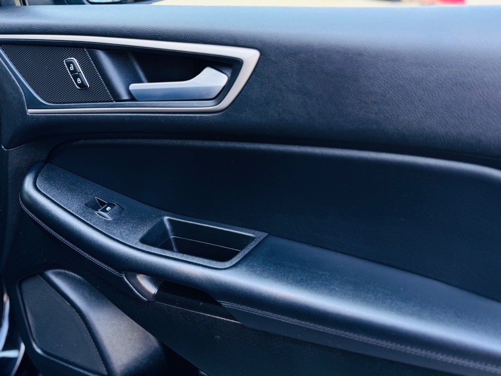 2023 Ford Edge Image 20