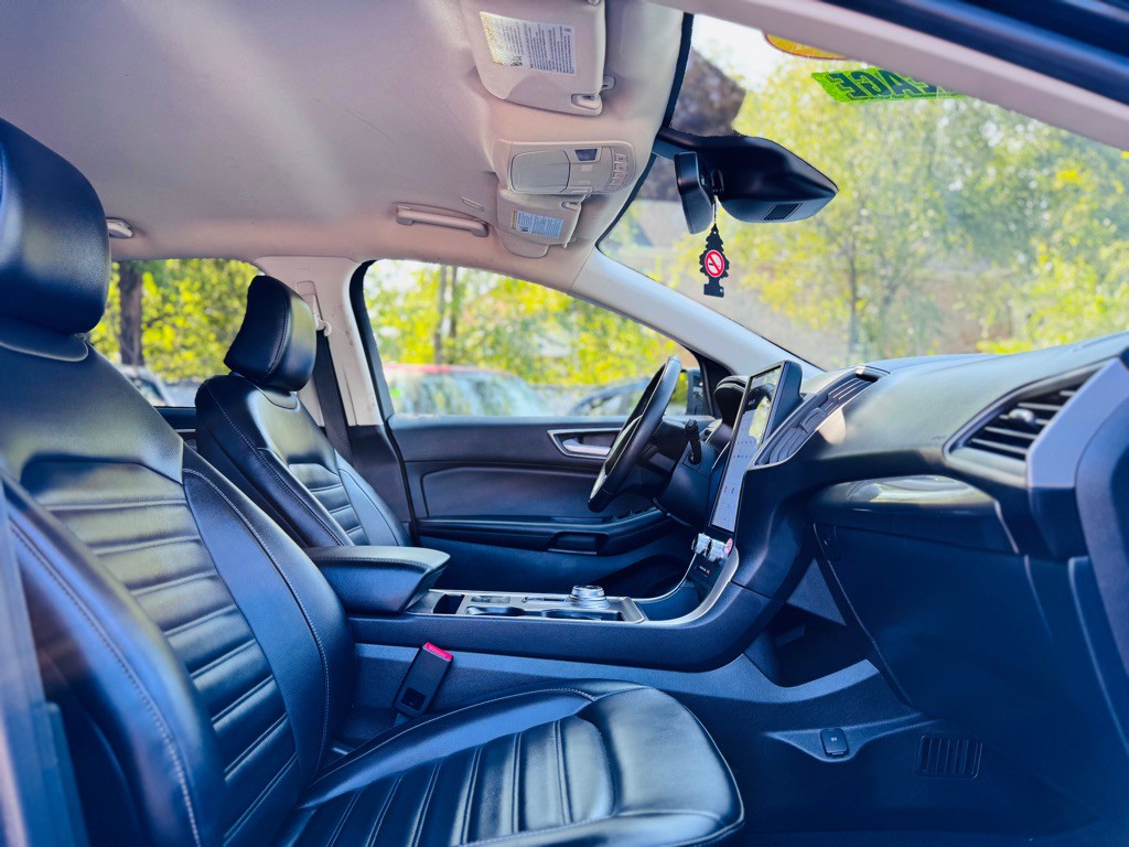 2023 Ford Edge Image 23