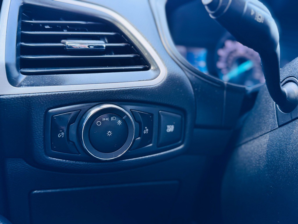 2023 Ford Edge Image 29