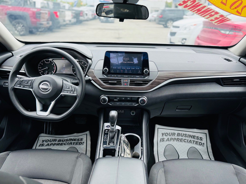 2024 Nissan Altima Image 20