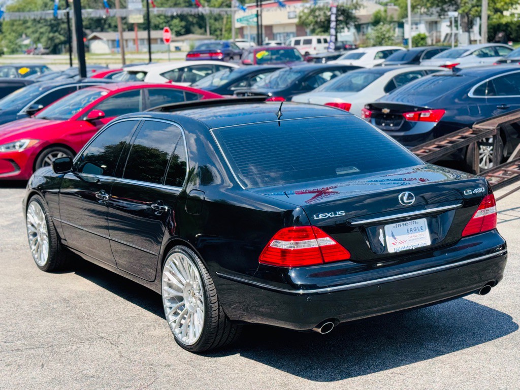 2005 Lexus LS Image 15