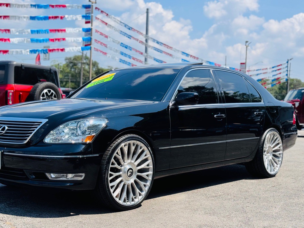 2005 Lexus LS Image 19