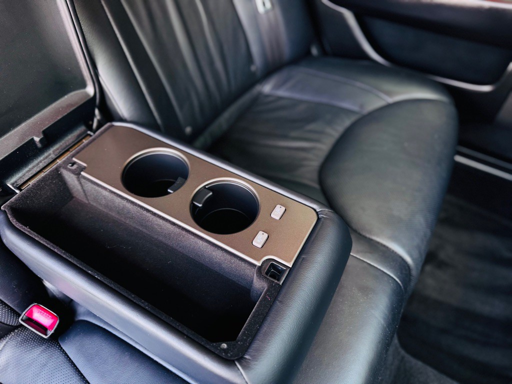 2005 Lexus LS Image 49