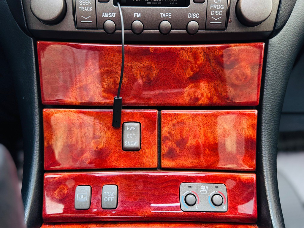 2005 Lexus LS Image 69