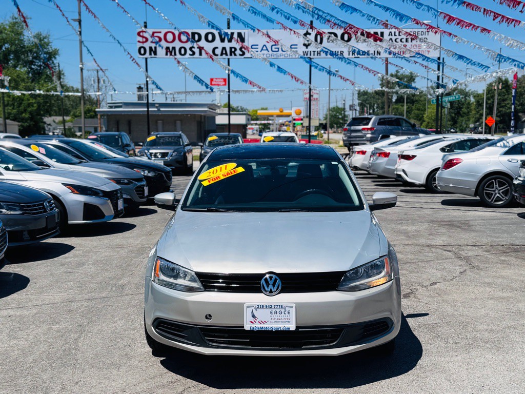 2011 Volkswagen Jetta Image 12