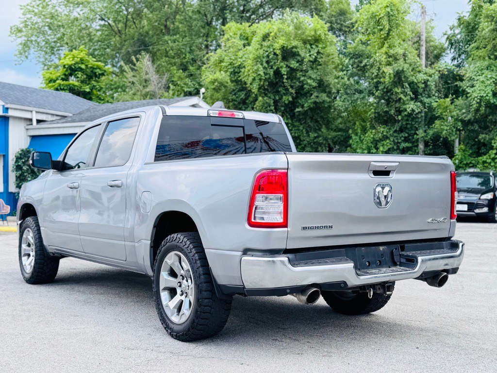 2021 RAM 1500 Image 9
