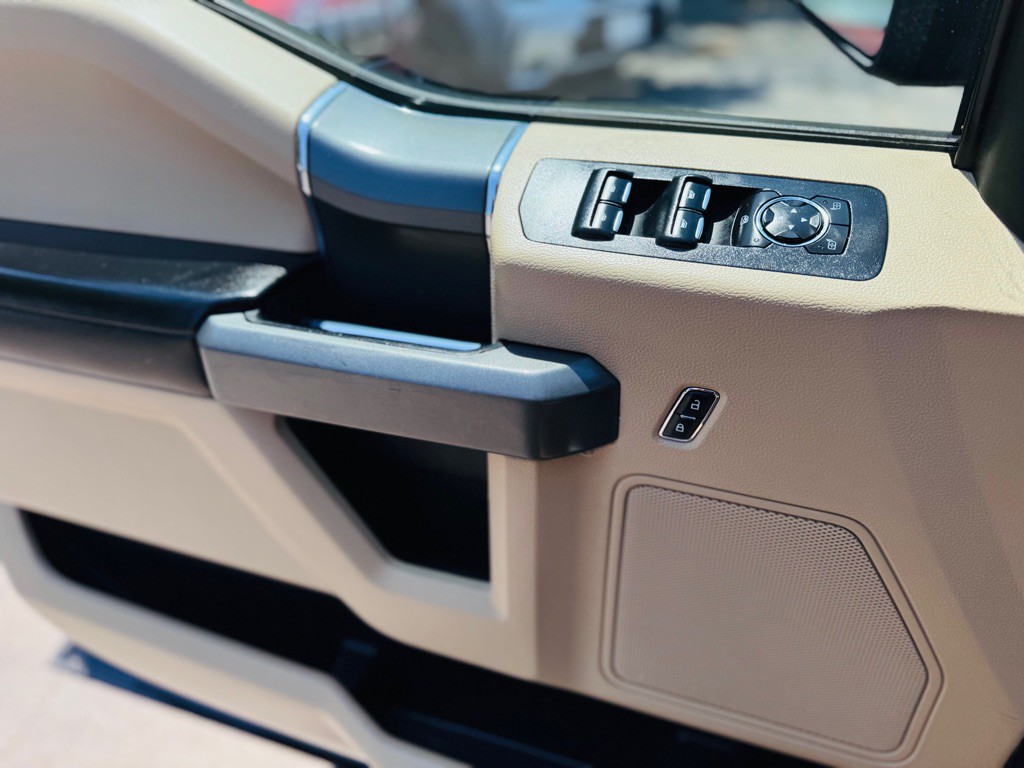 2015 Ford F-150 Image 15