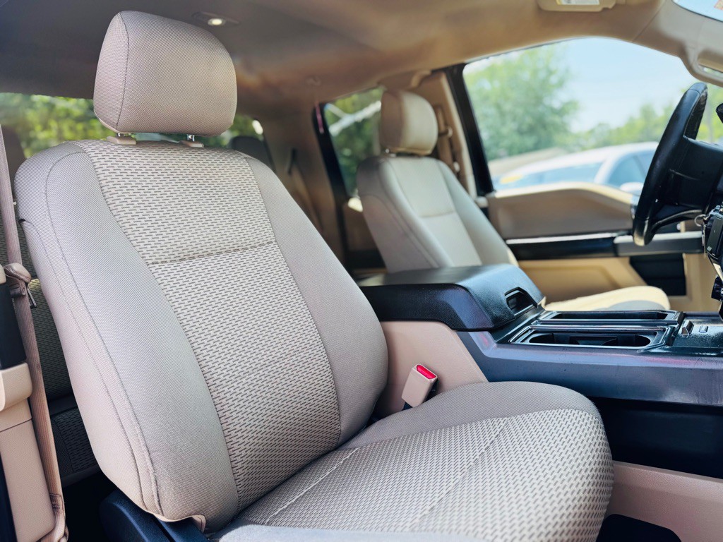 2015 Ford F-150 Image 21