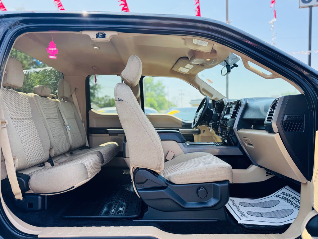 2015 Ford F-150 Image 22