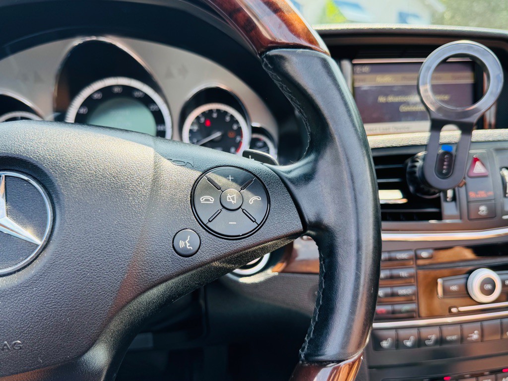 2011 Mercedes-Benz E-Class Image 49