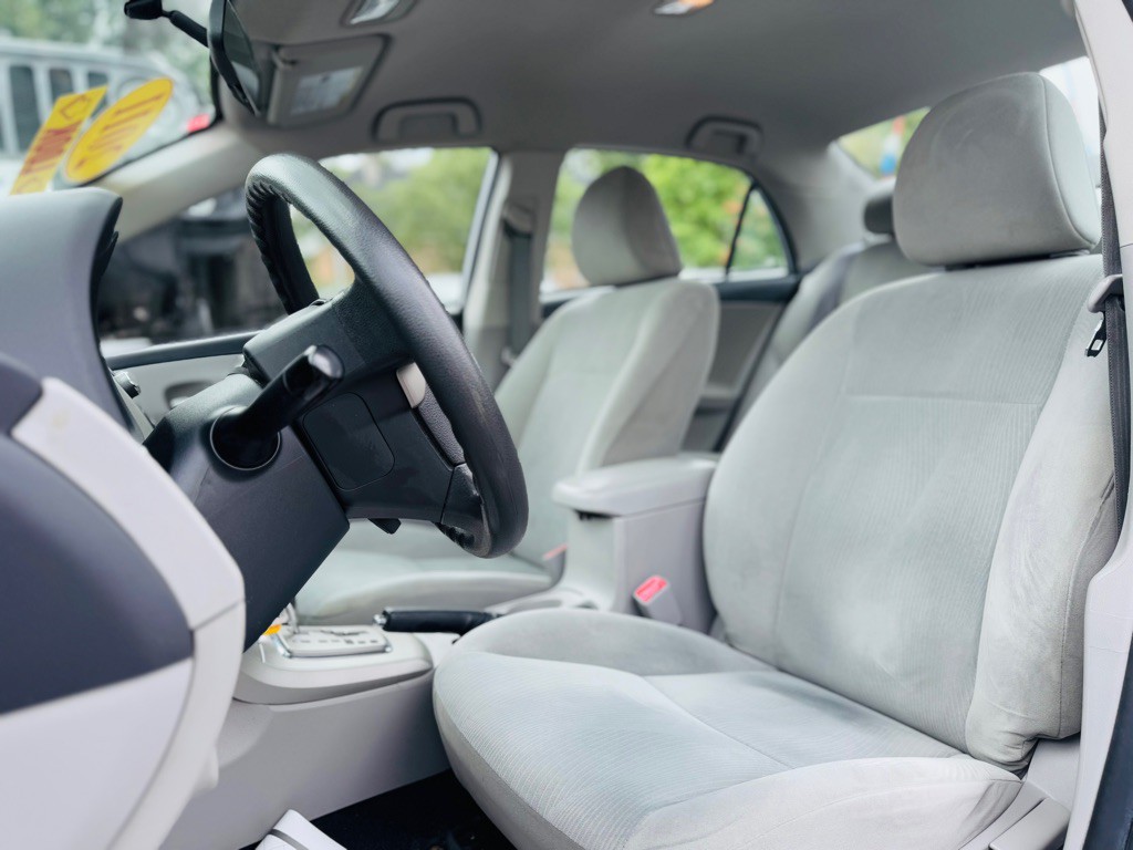 2011 Toyota Corolla Image 15