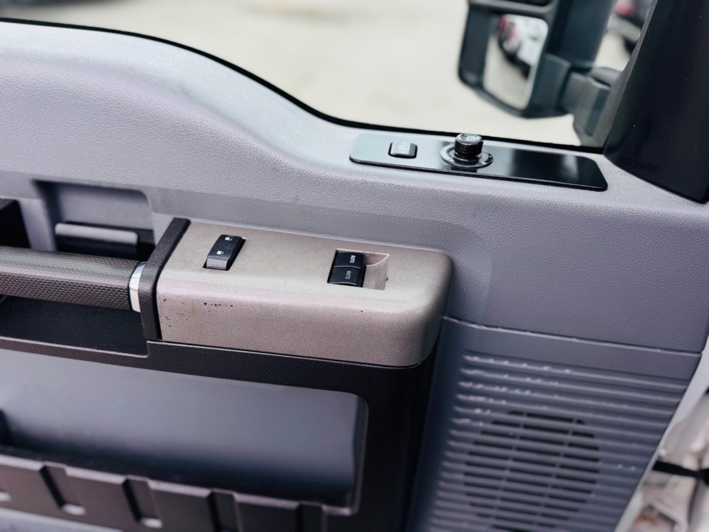 2016 Ford F-250 Image 17