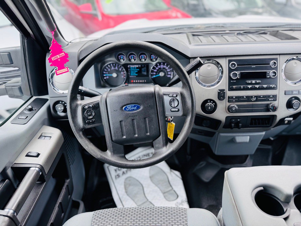 2016 Ford F-250 Image 32