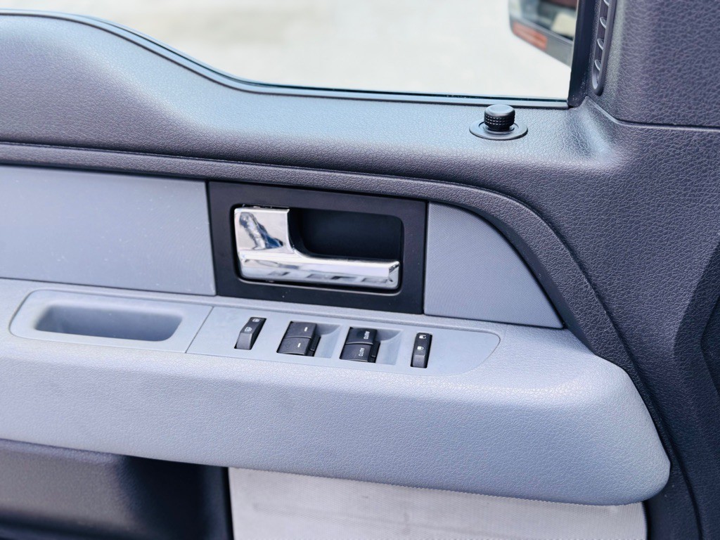 2013 Ford F-150 Image 17