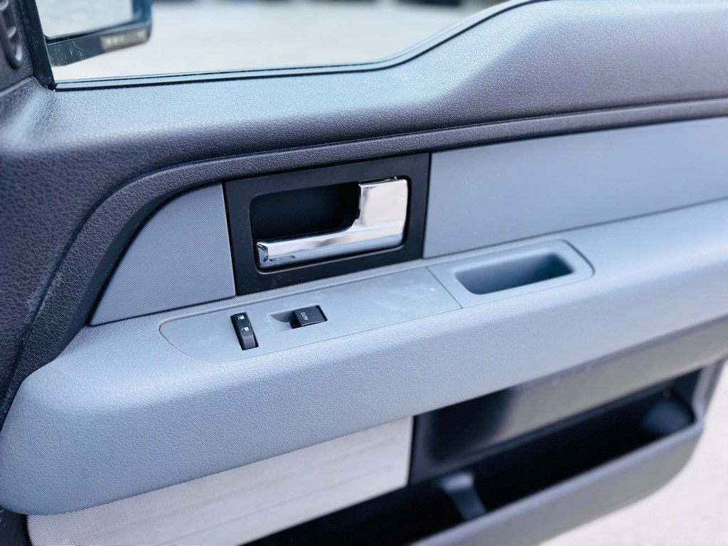 2013 Ford F-150 Image 21