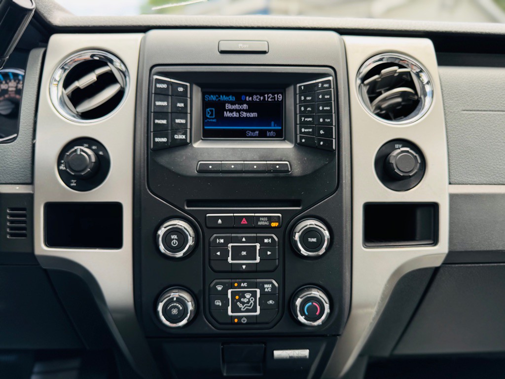 2013 Ford F-150 Image 34