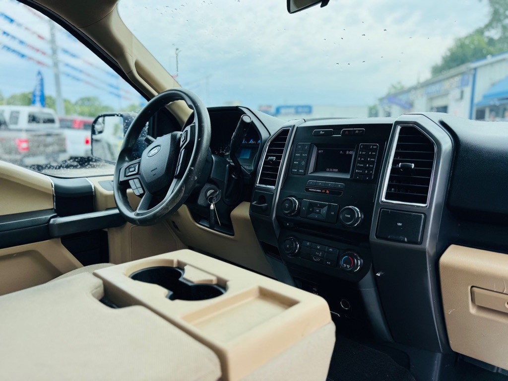 2016 Ford F-150 Image 20