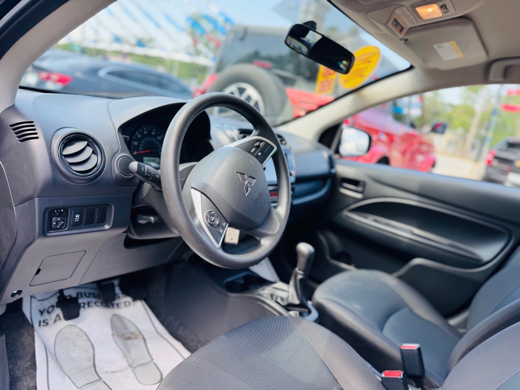 2020 Mitsubishi Mirage Image 14