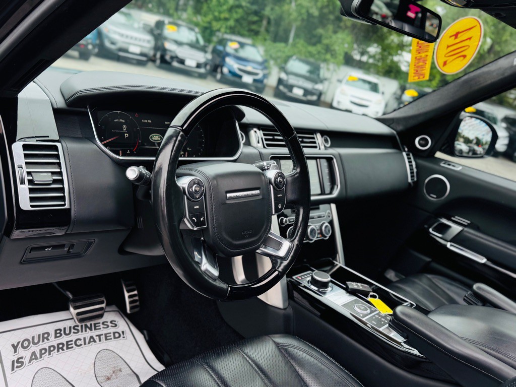 2014 Land Rover Range Rover Image 22