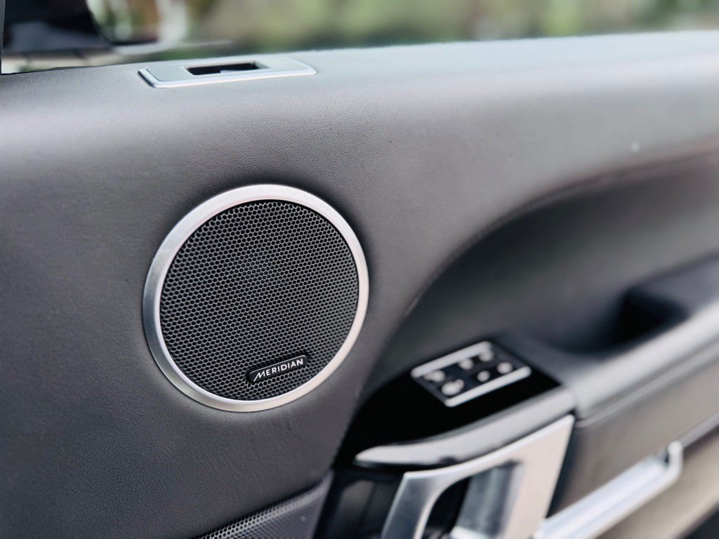 2014 Land Rover Range Rover Image 29