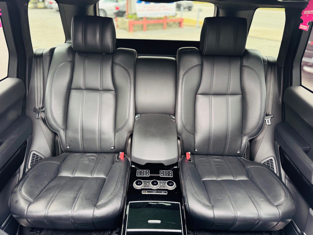 2014 Land Rover Range Rover Image 38