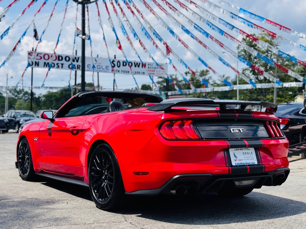 2020 Ford Mustang Image 11