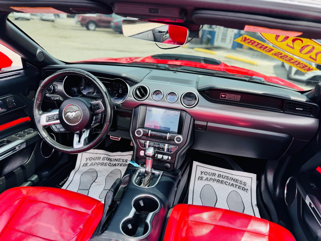 2020 Ford Mustang Image 35