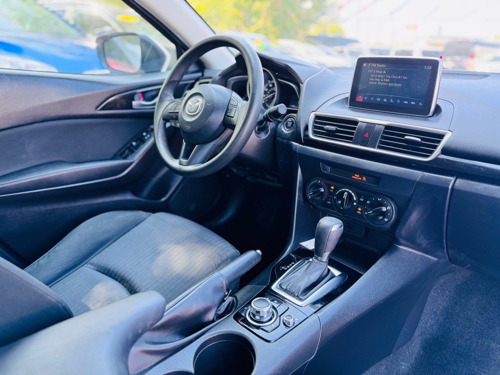 2015 Mazda Mazda3 Image 17