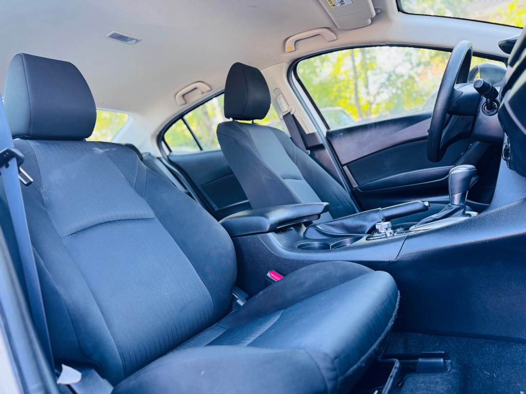 2015 Mazda Mazda3 Image 18