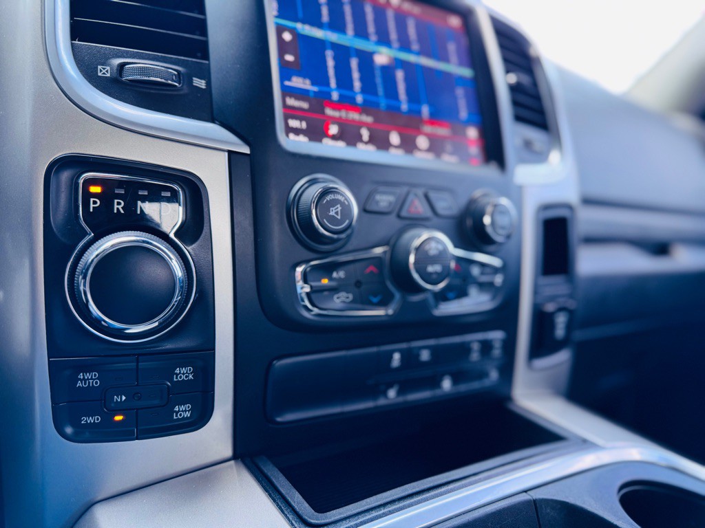 2015 RAM 1500 Image 50