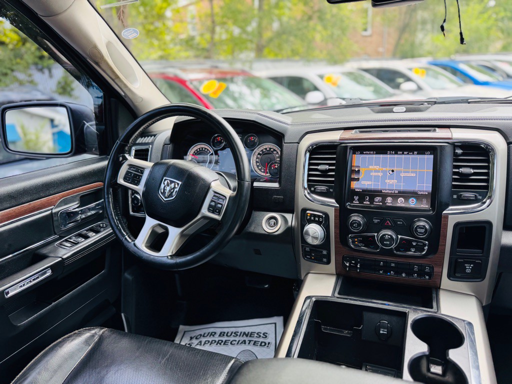 2015 RAM 1500 Image 36