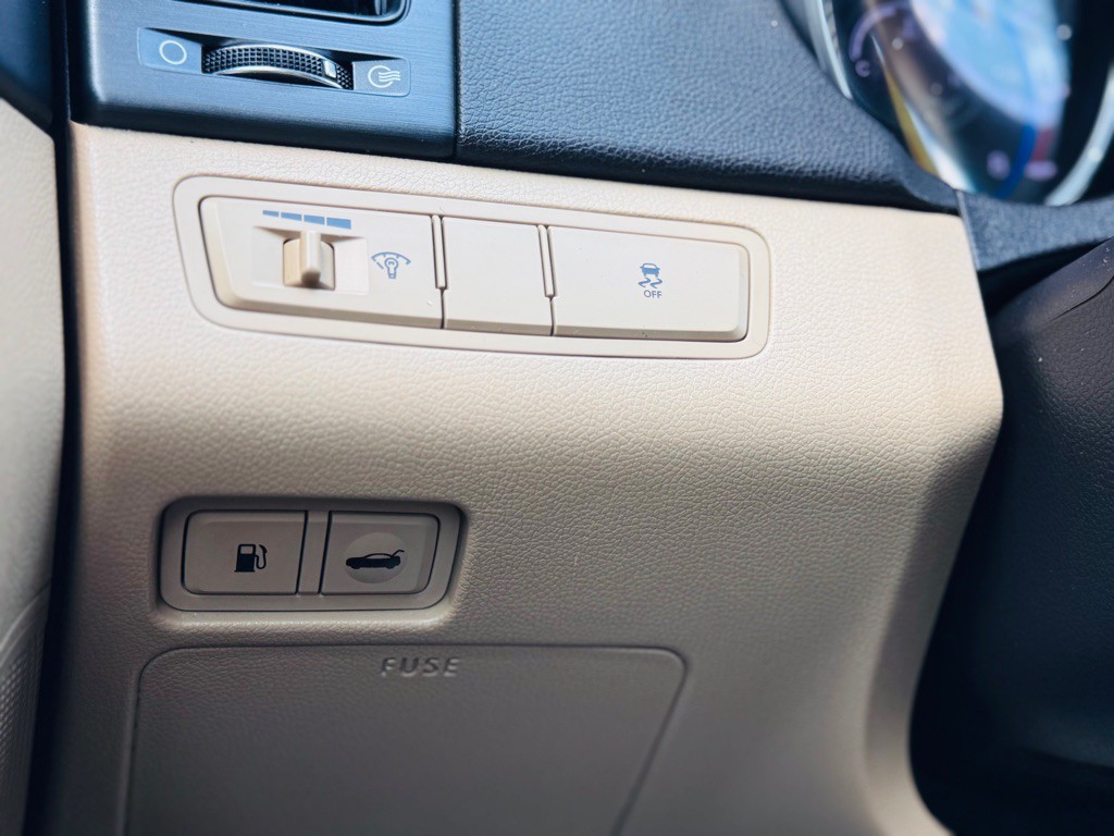 2011 Hyundai Sonata Image 26