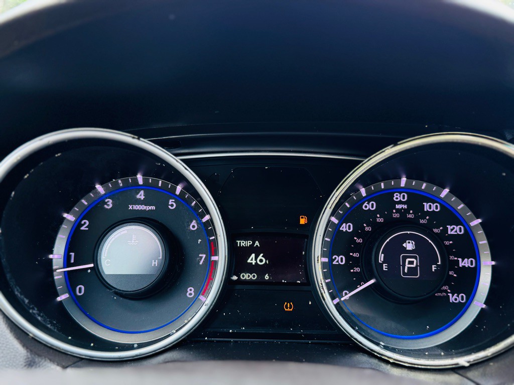 2011 Hyundai Sonata Image 28