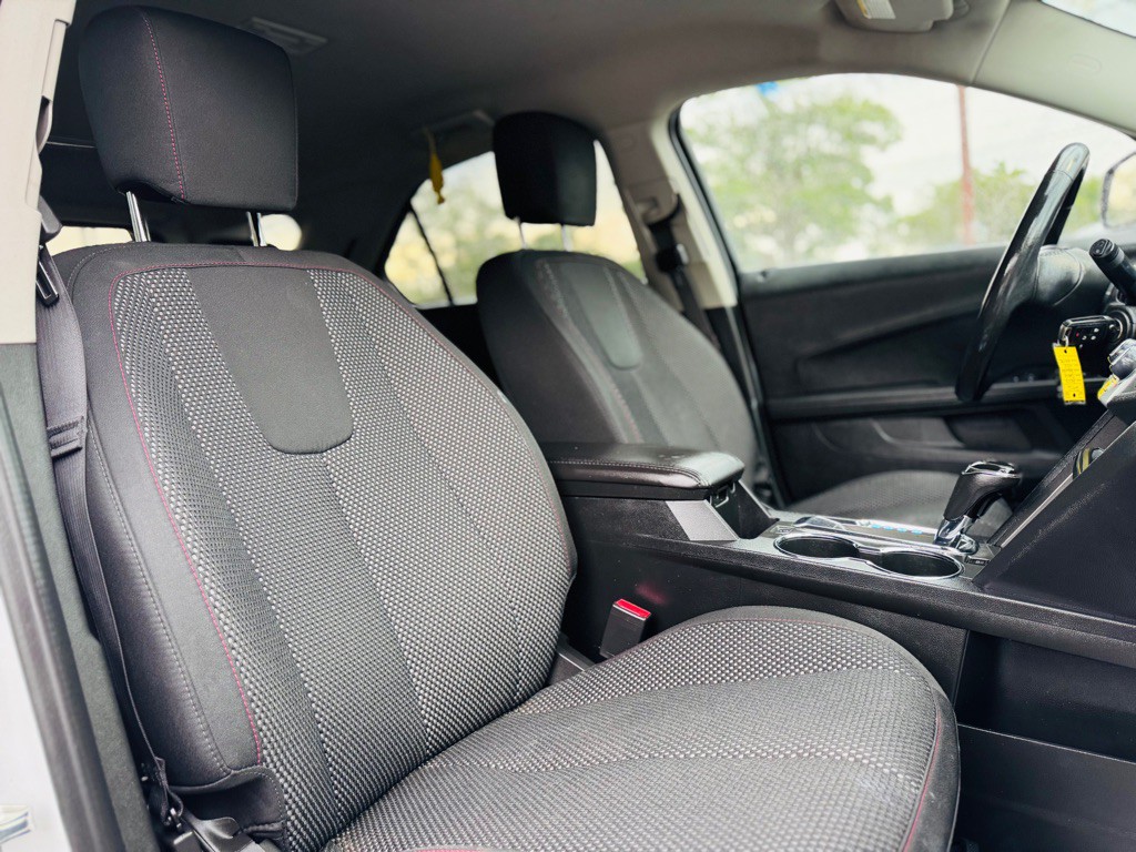 2017 Chevrolet Equinox Image 22