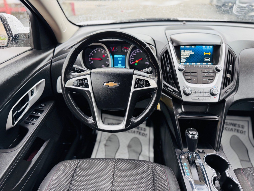 2017 Chevrolet Equinox Image 25