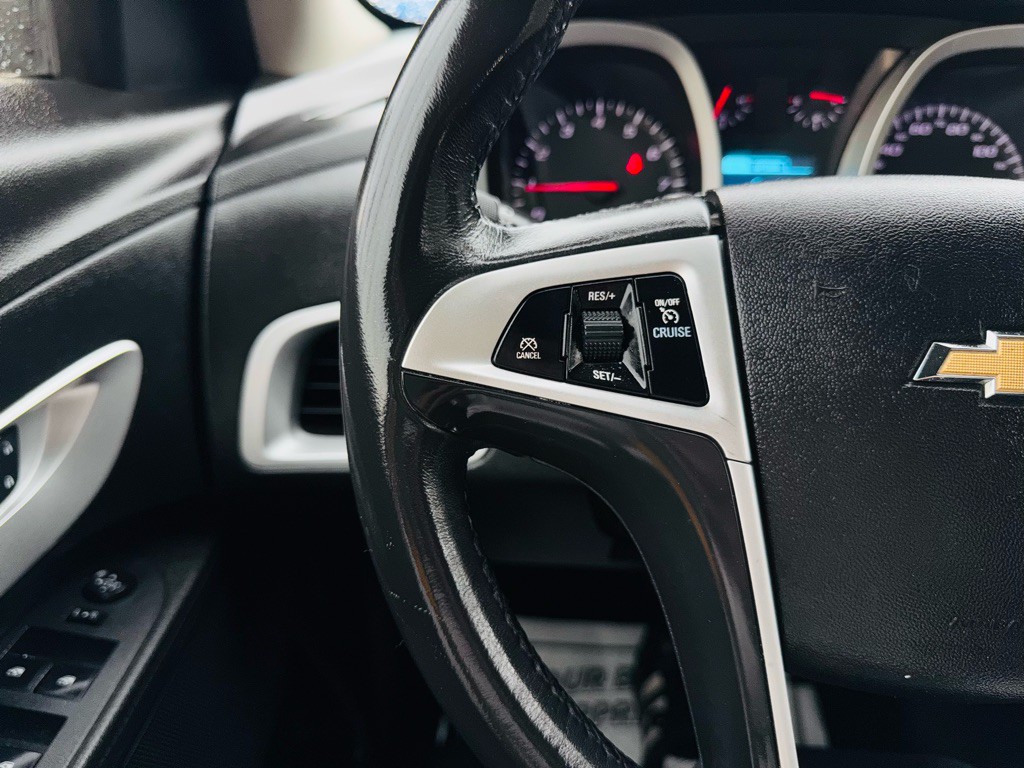 2017 Chevrolet Equinox Image 27