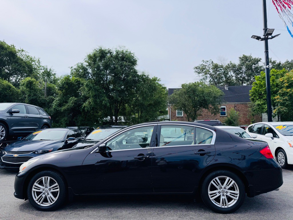 2012 INFINITI G37 Image 10