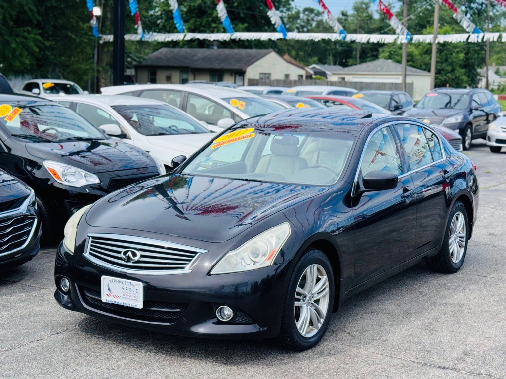 2012 INFINITI G37 Image 11