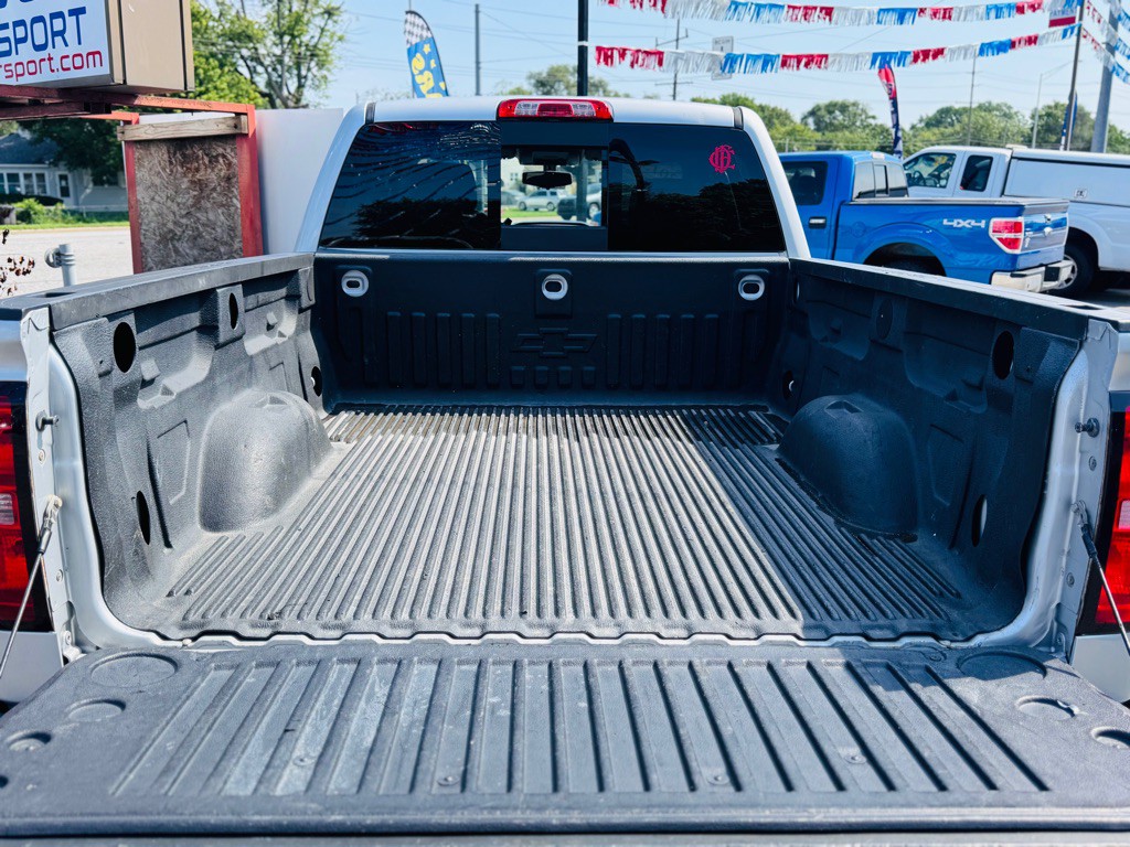 2015 Chevrolet Silverado 1500 Image 8